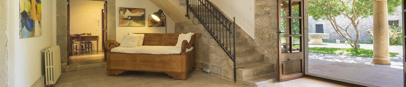 ADVERTISE YOUR PROPERTY WITH US!